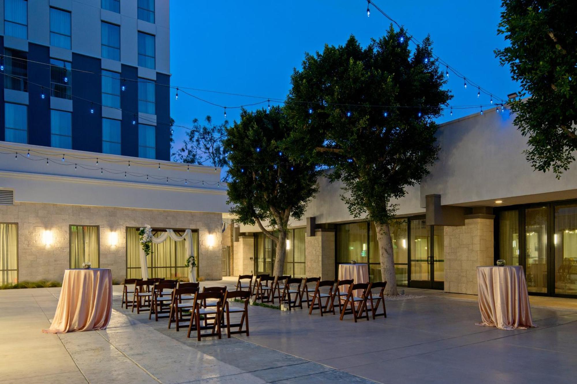 Holiday Inn Long Beach - Airport By Ihg Eksteriør bilde